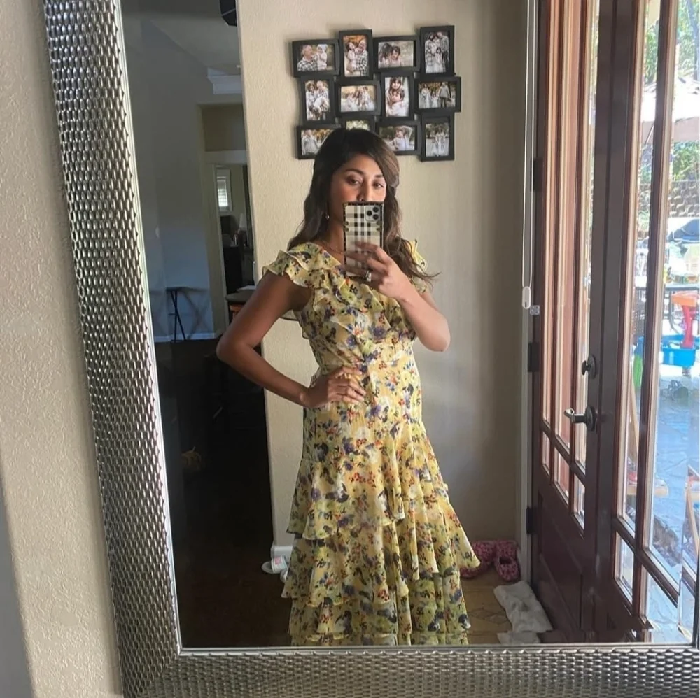 Floral Ruffle Dress - Picture 4 of 5